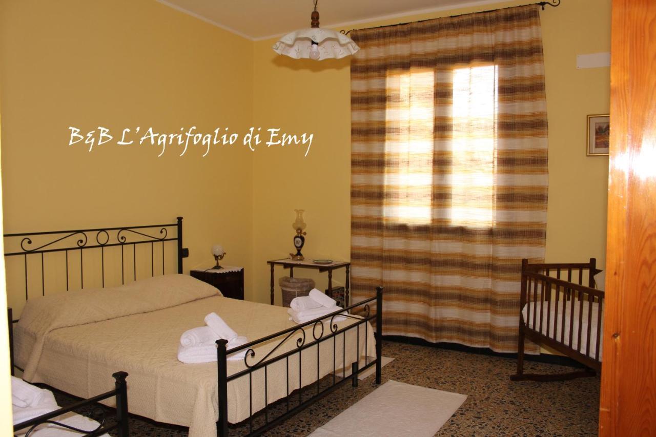 L'Agrifoglio Di Emy Bed & Breakfast กุซปีนี ภายนอก รูปภาพ