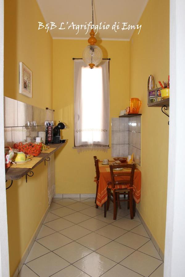 L'Agrifoglio Di Emy Bed & Breakfast กุซปีนี ภายนอก รูปภาพ