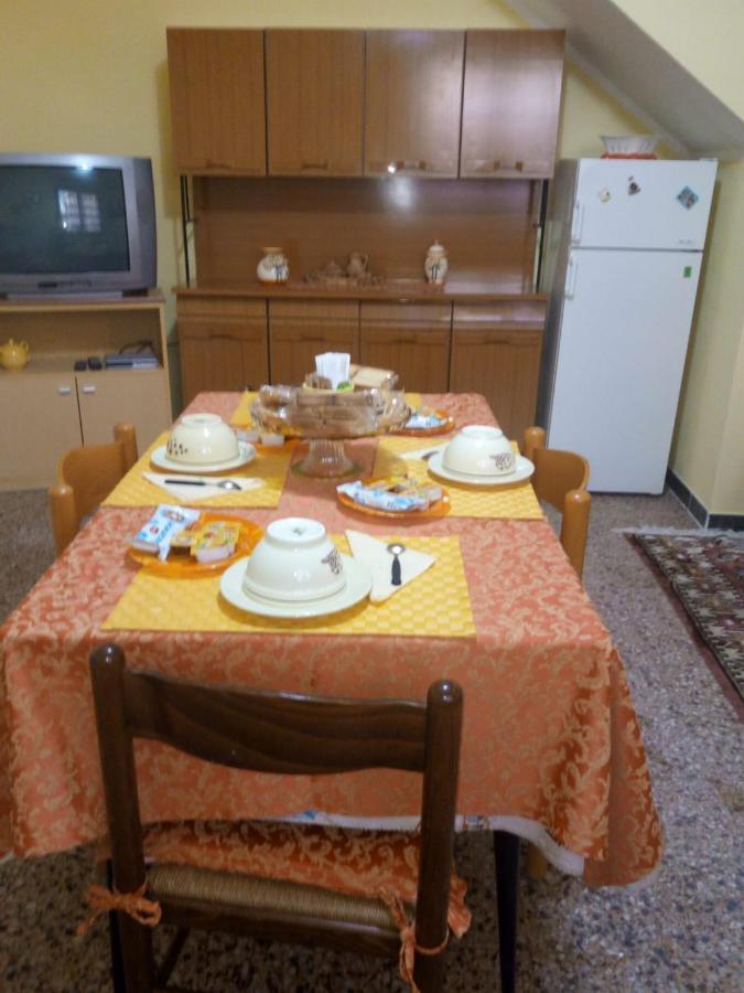 L'Agrifoglio Di Emy Bed & Breakfast กุซปีนี ภายนอก รูปภาพ