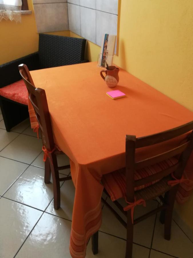 L'Agrifoglio Di Emy Bed & Breakfast กุซปีนี ภายนอก รูปภาพ