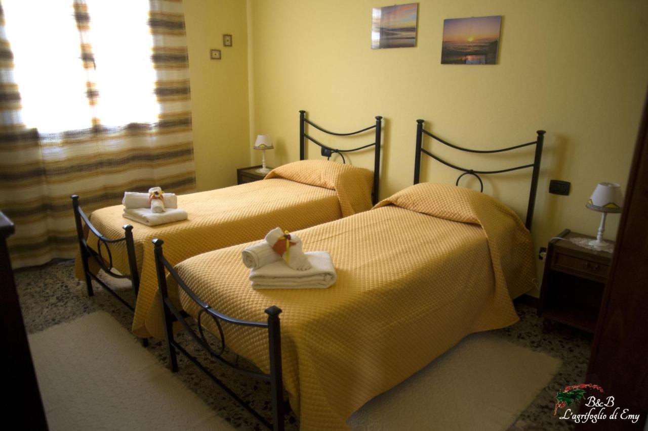 L'Agrifoglio Di Emy Bed & Breakfast กุซปีนี ภายนอก รูปภาพ