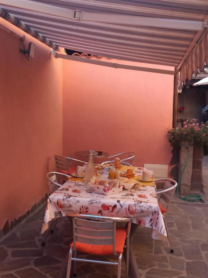 L'Agrifoglio Di Emy Bed & Breakfast กุซปีนี ภายนอก รูปภาพ